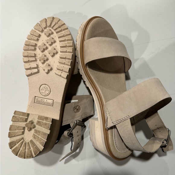 Timberland Sandals, Women’s 7.5, tan leather - Picture 3 of 4